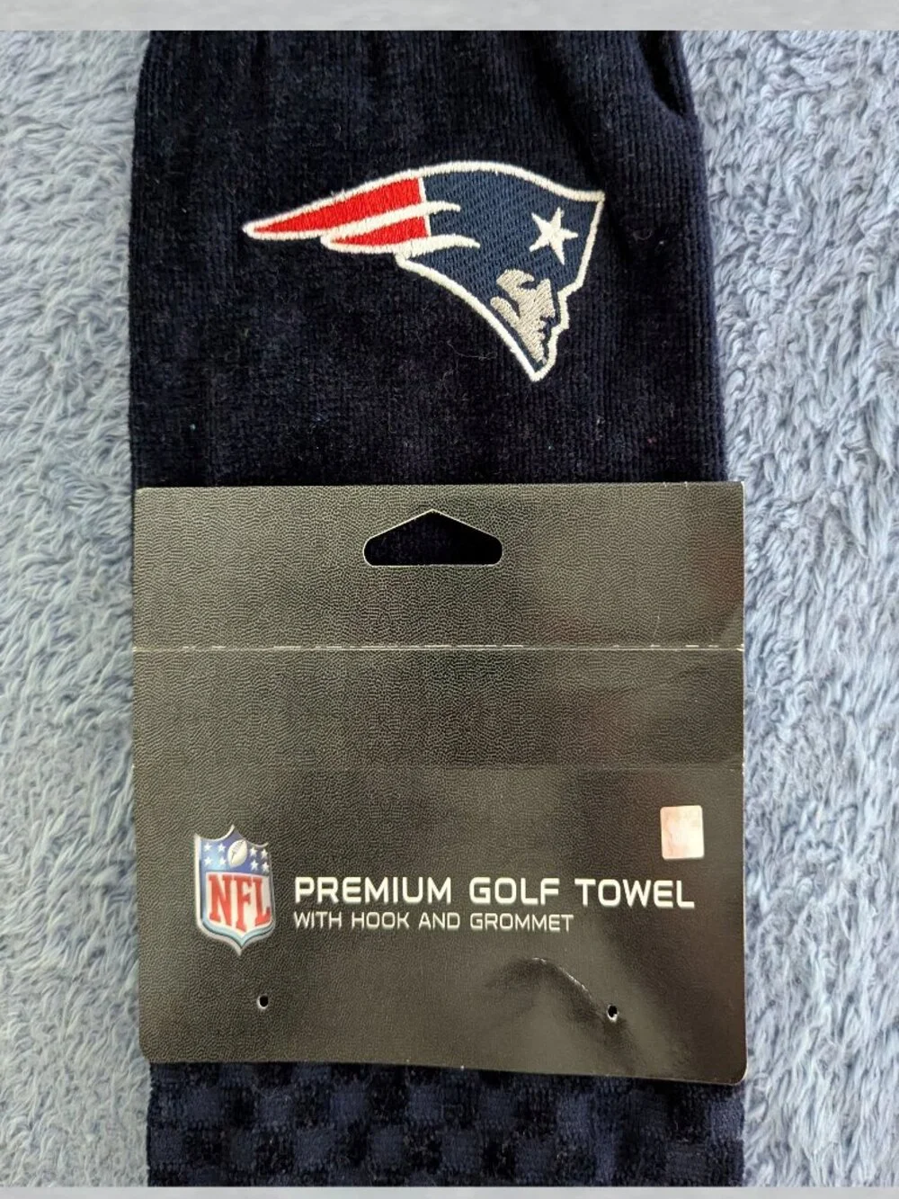 NEW ENGLAND PATRIOTS GOLF TOWEL Measures 16 x 25 inch